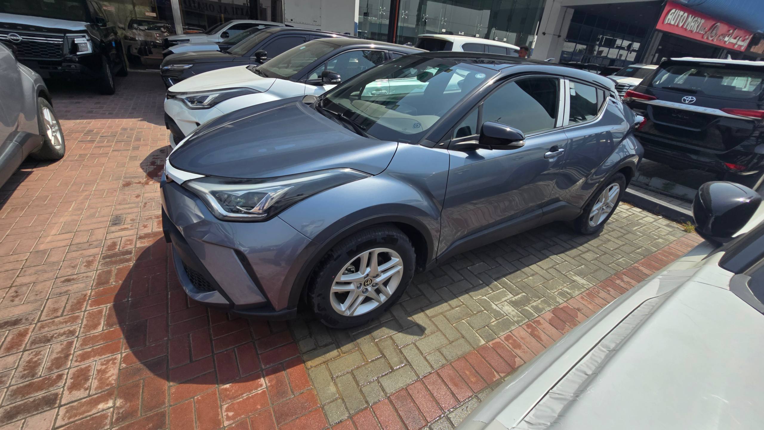 Toyota C-HR — японская марка, привезённая под заказ
